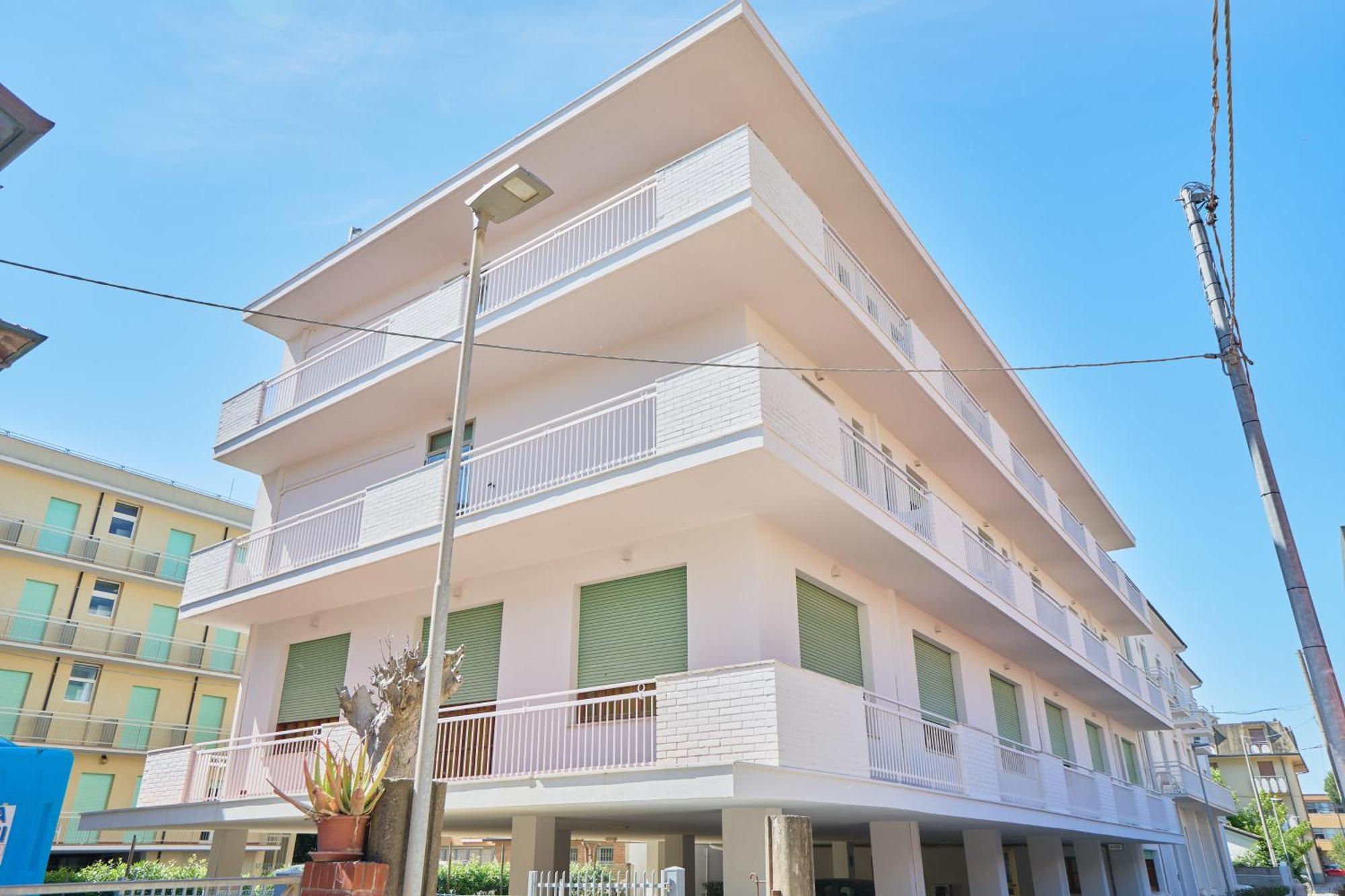 Hotel Jolanda Bellaria-Igea Marina Bagian luar foto