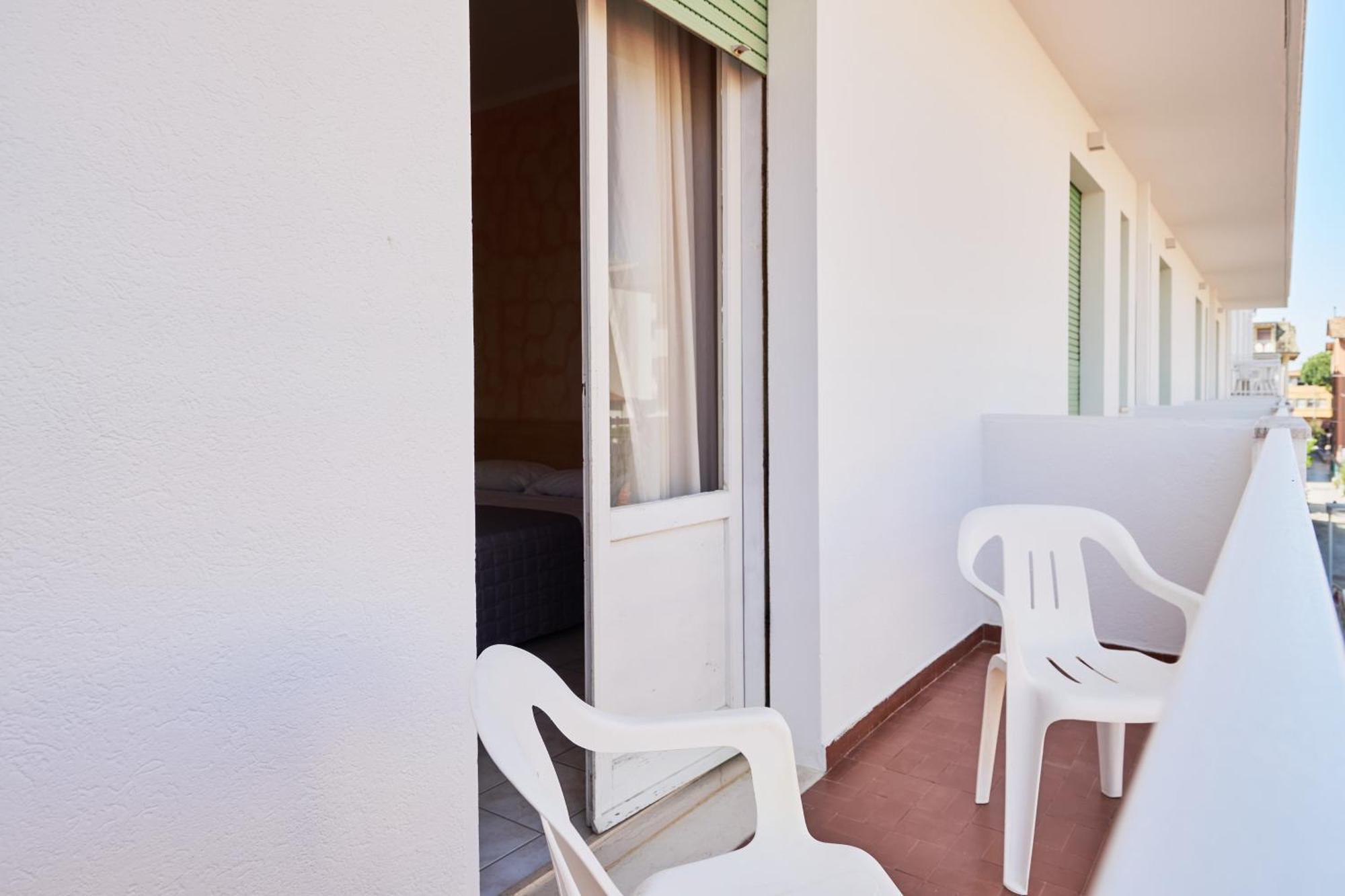 Hotel Jolanda Bellaria-Igea Marina Bagian luar foto